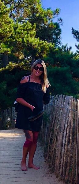  Bury,   Aiva, 50 ,     , c 