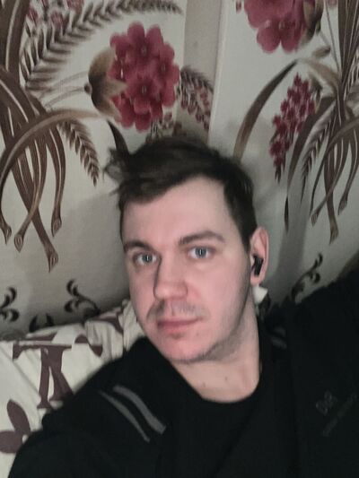  ,   Nikita, 30 ,   ,   