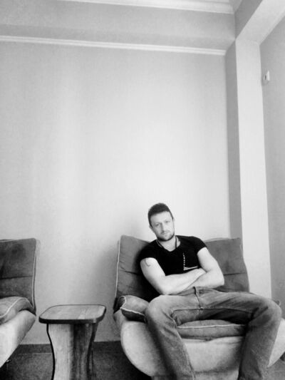  ,   Irakli, 37 ,   ,   , c 