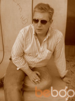 ,   Gaga, 49 ,   