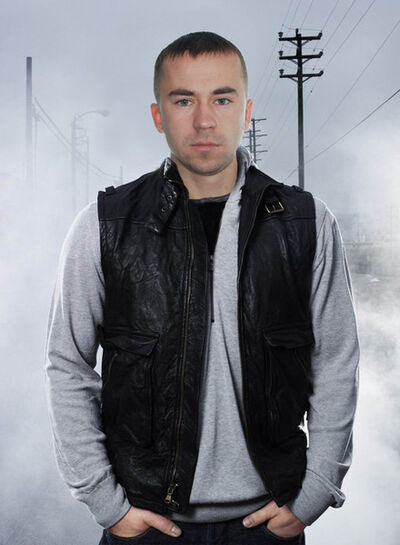  ,   Alex, 35 ,   