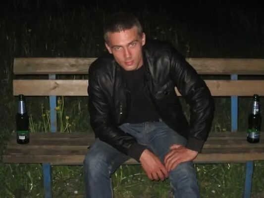  -,   Vladimir, 37 ,   ,   