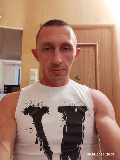  -,   Oleg, 42 ,   ,   