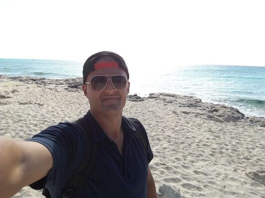  ,   Alexanddru, 34 ,     , c 