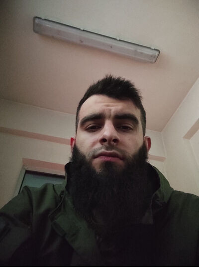  ,   Omar, 25 ,   ,   