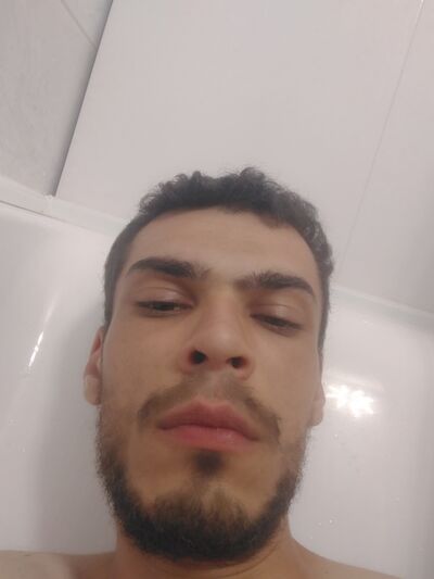  ,   Robert, 28 ,   ,   