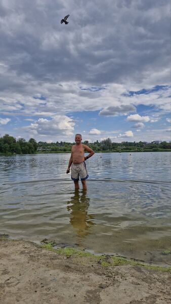  ,   Vlad, 61 ,   ,   