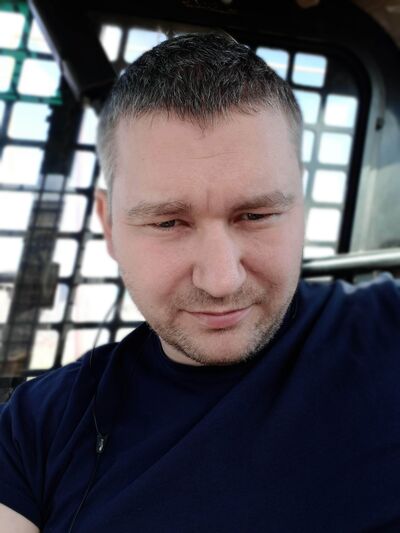  ,   Nikolai, 37 ,   ,   