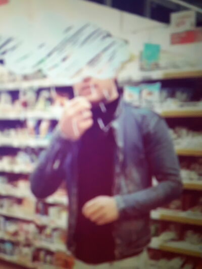  ,   Samir, 28 ,   ,   