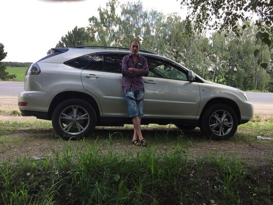  ,   Vito, 38 ,   