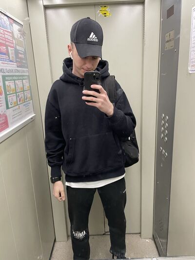  ,   Artem, 27 ,   ,   