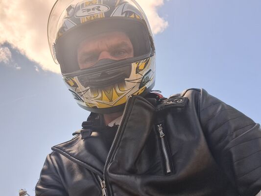  ,   Aleksandr, 41 ,   ,   
