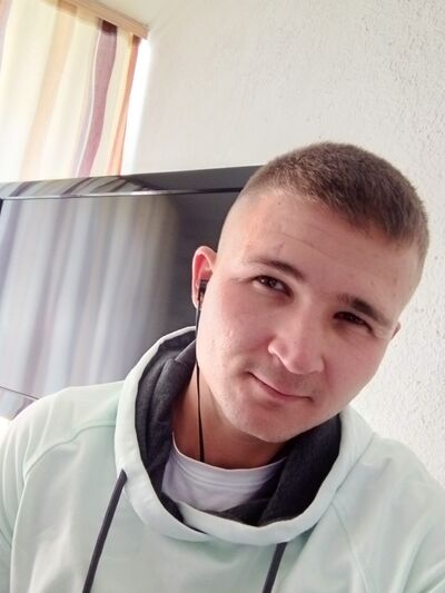  ,   Ruslan, 27 ,   ,   