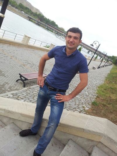  ,   Isgender, 35 ,  