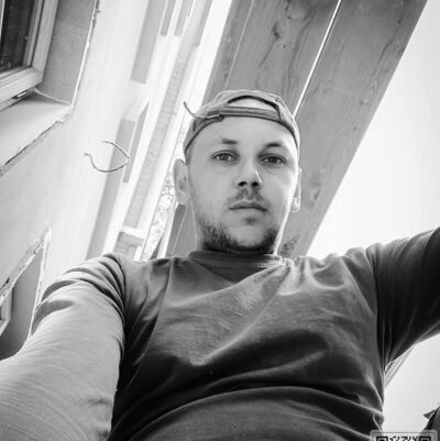  Praha,   Vanja, 30 ,   ,   