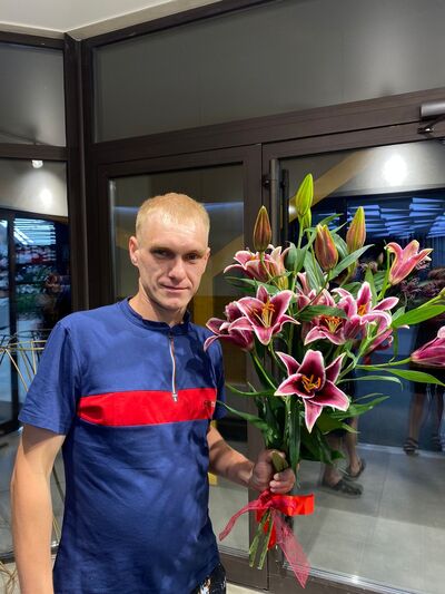  ,   Dmitry, 31 ,   ,   