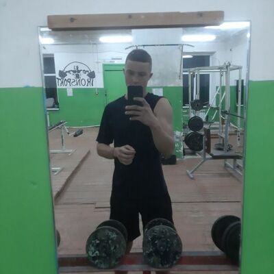  ,   Kirill, 20 ,   ,   