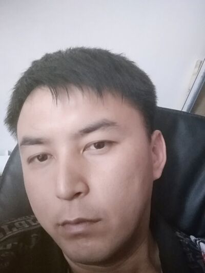  ,   Nurik, 37 ,   