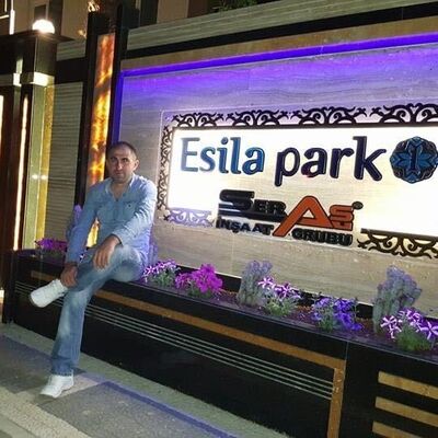  ,   Ali, 45 ,   ,   