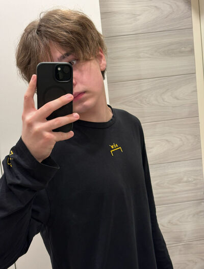  ,   Valery, 19 ,   ,   , c 