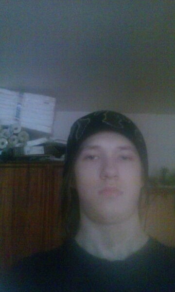  ,   Anton , 25 ,   ,   , c 