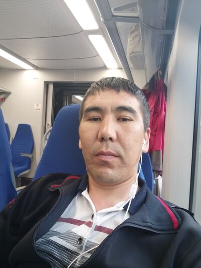  -,   Djek M, 38 ,   ,   , c 