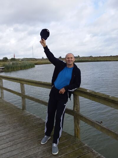  ,   Radu, 46 ,   ,   