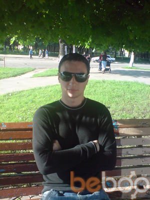  1417415  Slavik, 38 ,    