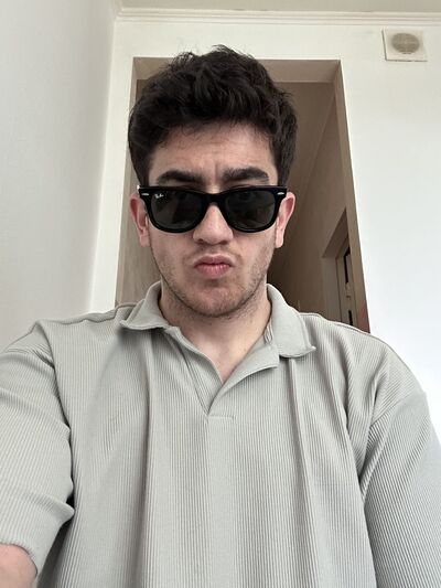  ,   Ahmet, 25 ,   ,   