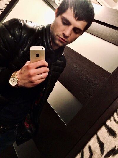  ,   Max, 33 ,   ,   , c 