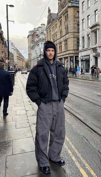  --,   , 28 ,   ,   