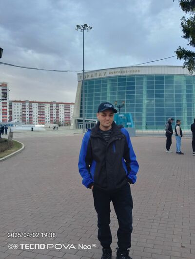  ,   Rinald, 44 ,   c 