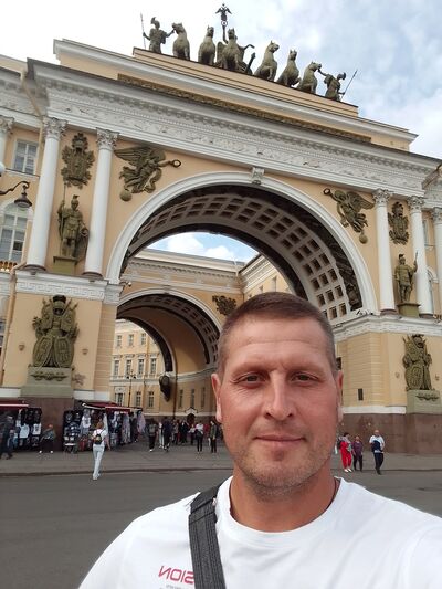  ,   Aleksei, 42 ,   ,   