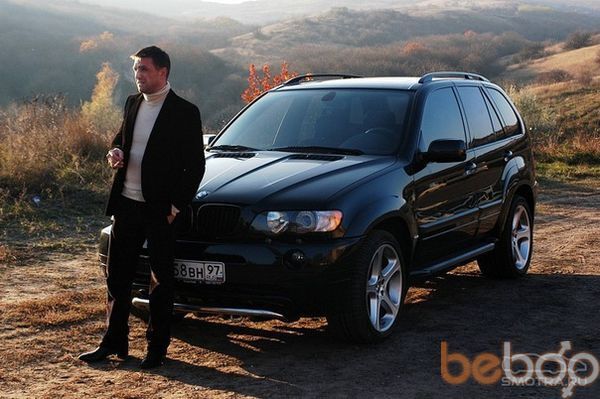  ,   Artem, 35 ,   