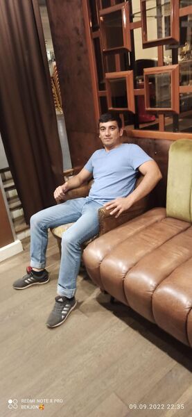  ,   Bek, 32 ,   ,   