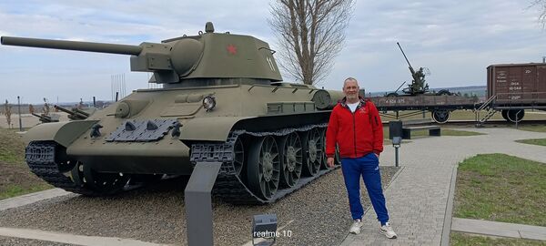  ,   Dmitrii, 46 ,   ,   , c , 