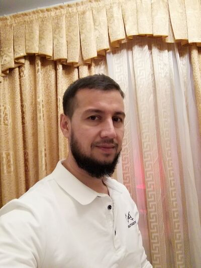  ,   Akram, 37 ,     , c 
