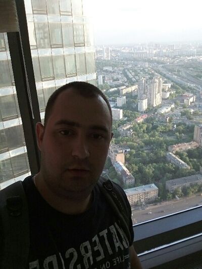  ,   Iluha, 37 ,   