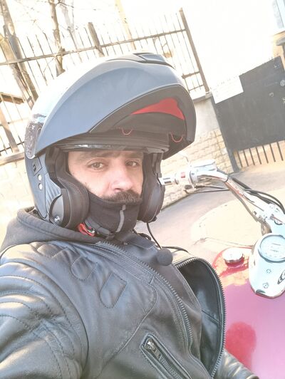  ,   Denis, 40 ,   ,   