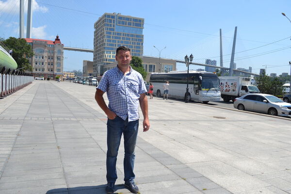  ,   Evgen, 44 ,   ,   , c 