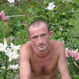  ,   Kasper, 45 ,   