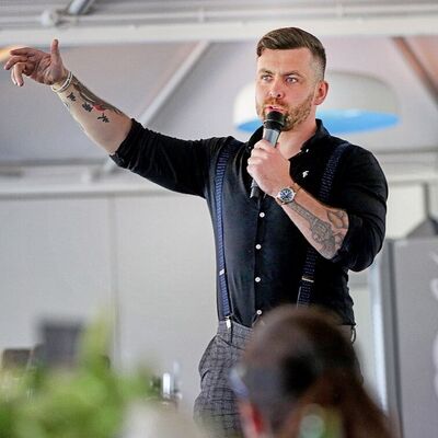  ,   Eric Ben, 50 ,   ,   