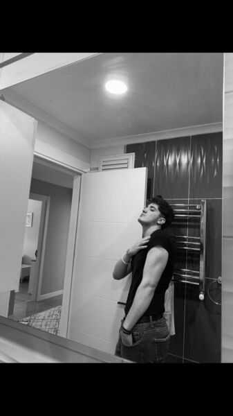  New York City,   Kerem, 25 ,   ,   