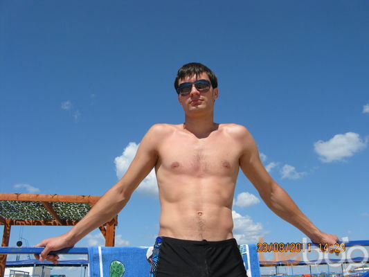  ,   Artem, 36 ,  