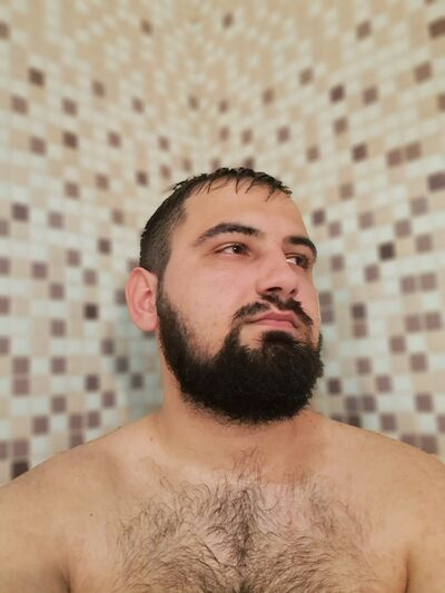  ,   Radu, 31 ,   ,   
