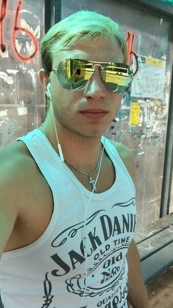  ,   Aleksandr, 31 ,   ,   , c 