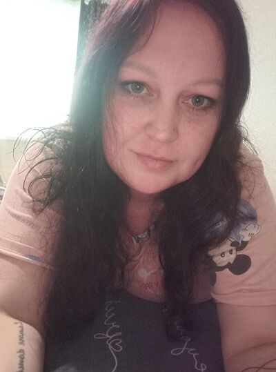  ,   Sveta, 37 ,   ,   