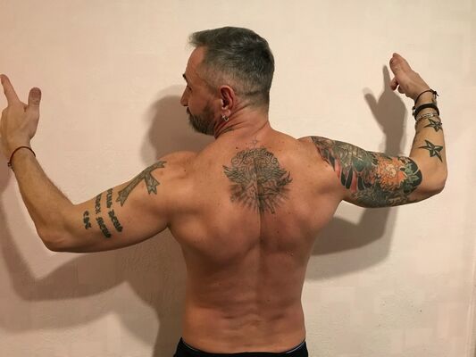  ,   Den, 50 ,   