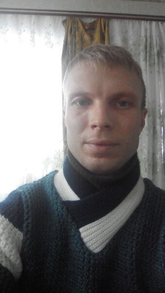  ,   Sasha, 37 ,   