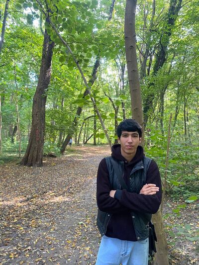  ,   Muslim, 25 ,   ,   , c , 